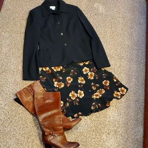 🎁 Cute polyester skirt